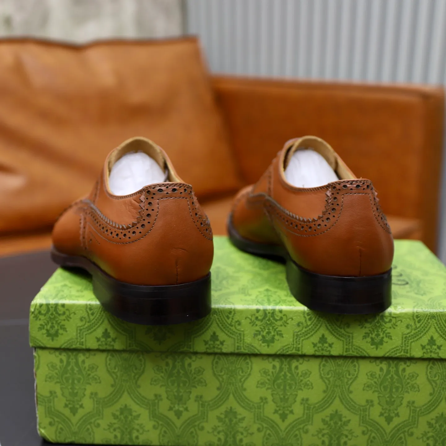 Men's shoes 💰660💰🙅‍♂️🙅‍♂️🙅‍♂️Niuli Brand: Gucci GuCCI Standard code: Men's code 39-44 (45 can be customized) Grade: Same style as the official website Original quality Material: Original cowhide surface Comfortable cowhide lining Original outsole Style category: Men's fashionable casual leather shoes Distinguished big-name luxury elements, top luxury Color: actual picture color